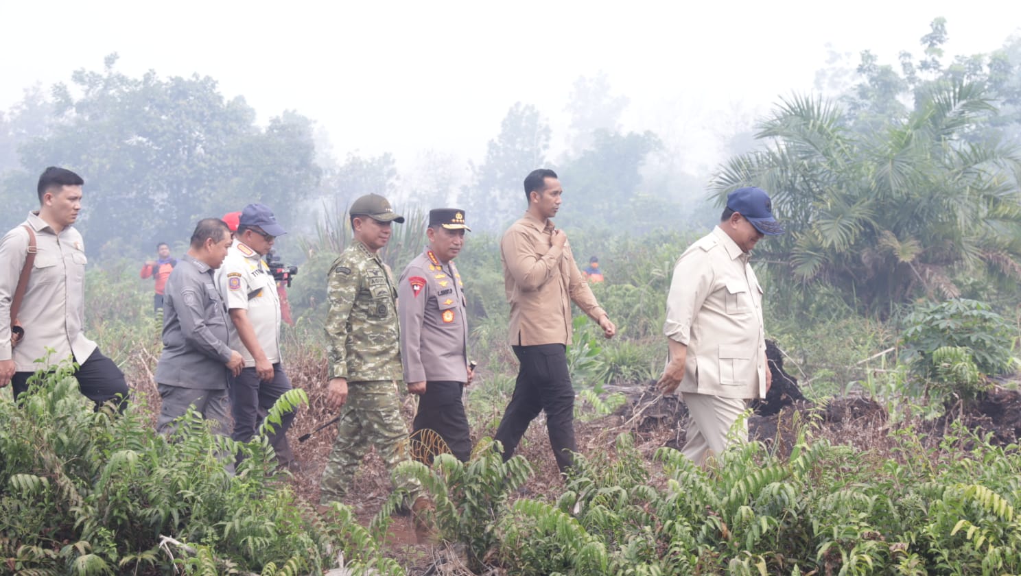 Presiden Turun Langsung Pantau Karhutla Kalbar, Ria Norsan Apresiasi Dukungan Pemerintah Pusat